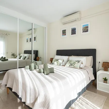 Apartment Sunny Ocean View With Large Rooftop Terrace & Pool Golf Del Sur 81 M2 San Miguel de Abona