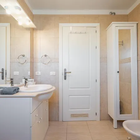 Apartment Sunny Ocean View With Large Rooftop Terrace & Pool Golf Del Sur 81 M2